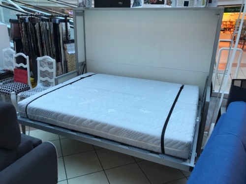 mobile letto matrimoniale orizzontale con scrivania basculante 3
