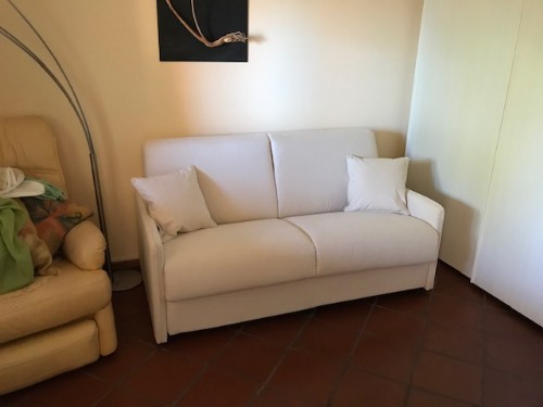 divano pronto letto braccioli stretti 4