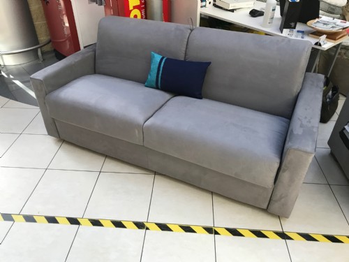 divano letto longitudinale su misura materasso da 140