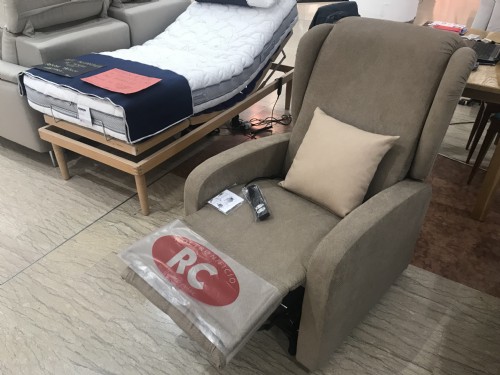 poltrona relax due motori con alzapersona pronta consegna